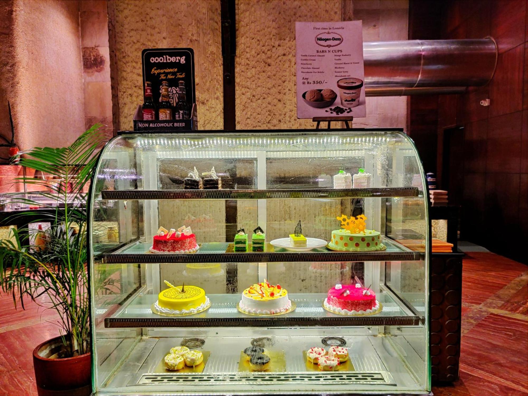 Fariyas Resort Lonavala Ngoại thất bức ảnh